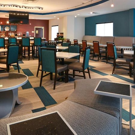 Springhill Suites By Marriott Oklahoma City Airport Екстериор снимка