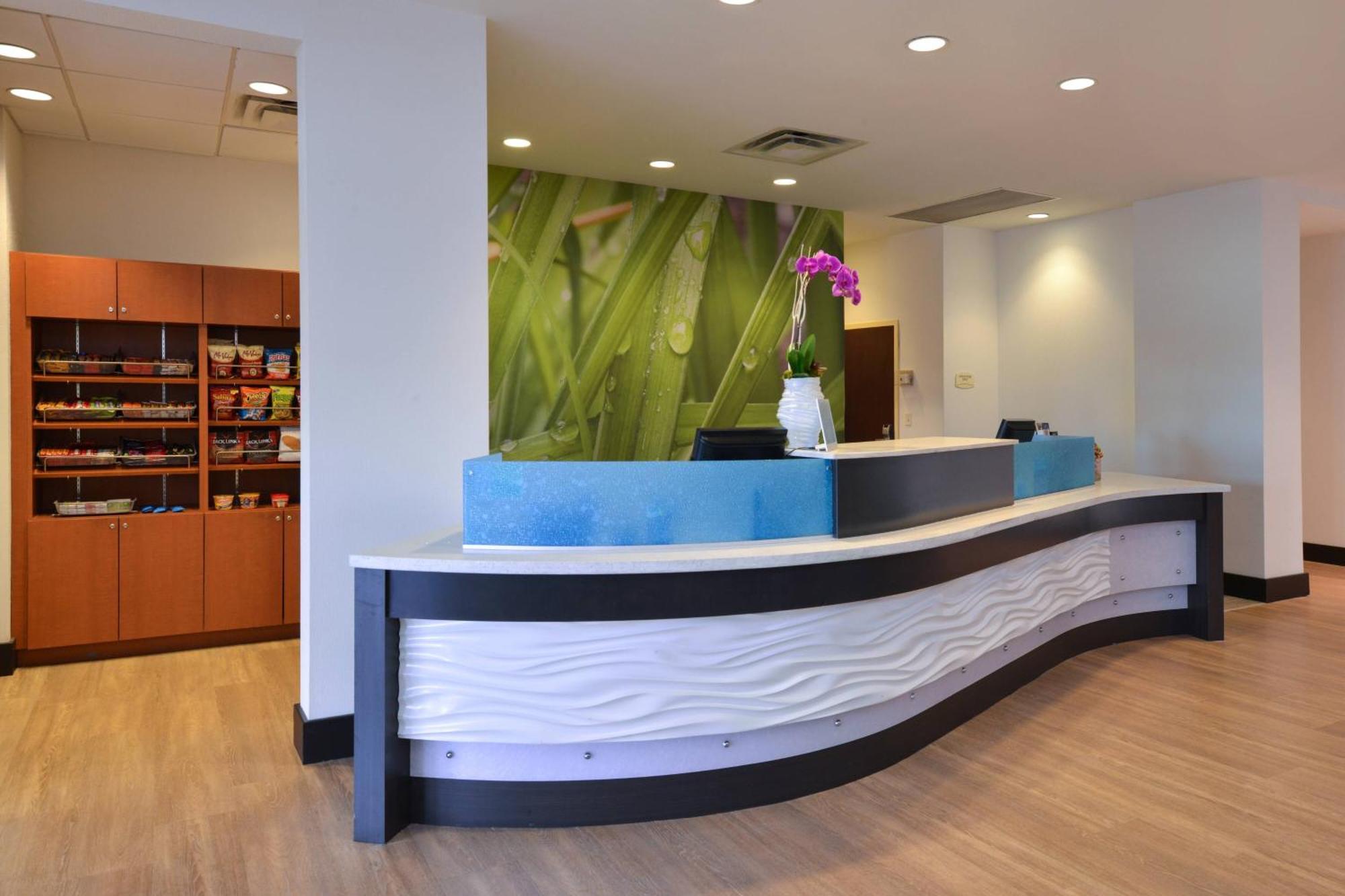 Springhill Suites By Marriott Oklahoma City Airport Екстериор снимка